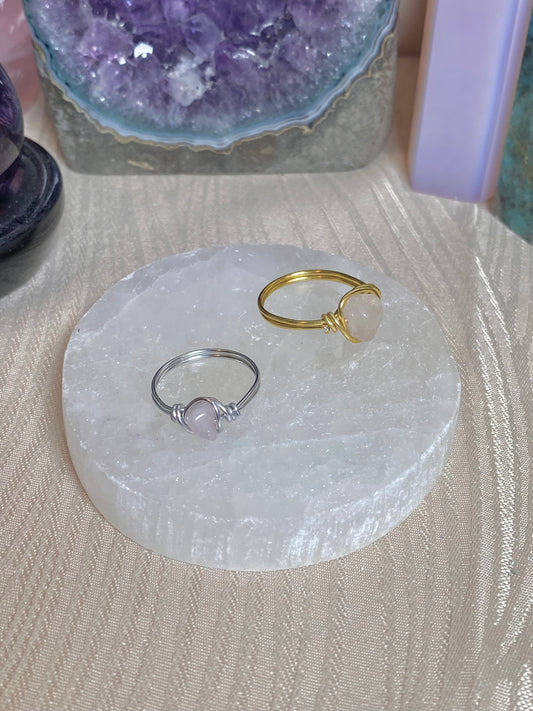 Rose quartz chip ring